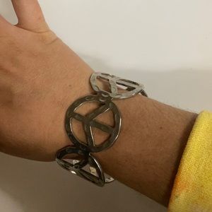 Peace sign bangle